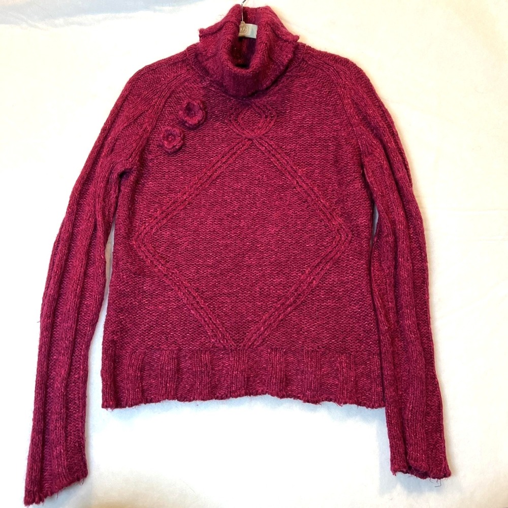 DKNY Turtleneck Sweater Pink Y2K Size M‎ Fits Small Knit Rose Flowers Raglan